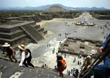 Presume Sheinbaum rehabilitación de Teotihuacán tras ataque