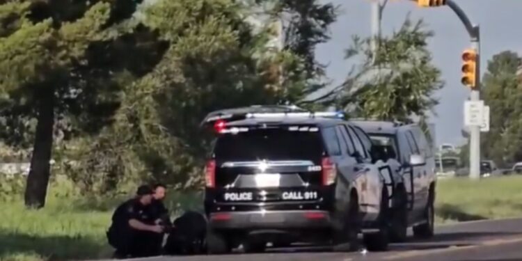 Tiroteo en Texas deja un muerto y 11 heridos