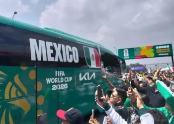 Llega el Tri al Estadio Ciudad de México