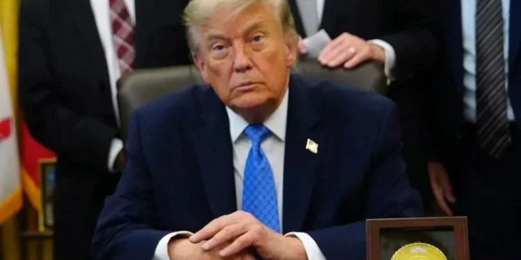 Afirma Trump que Irán solicitó una reunión con EU