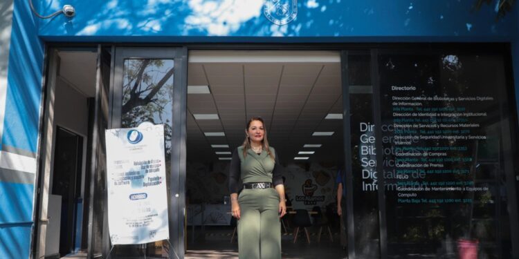 Investigadora de Informática UAQ recibe distinciones internacionales