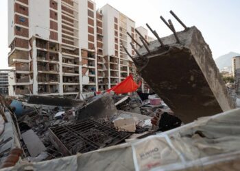 Nuevo sismo sacude a una Venezuela entre escombros y búsqueda de sobrevivientes