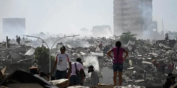 Suman 589 muertos y 2 mil heridos por sismos en Venezuela
