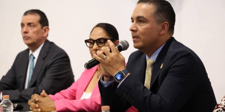Gobierno de Querétaro fortalece mecanismos de acceso a la justicia