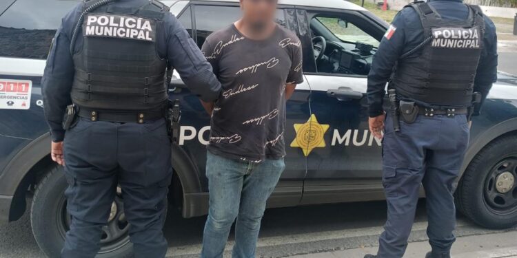 “Frank” traía un arma de aire comprimido de CO2
