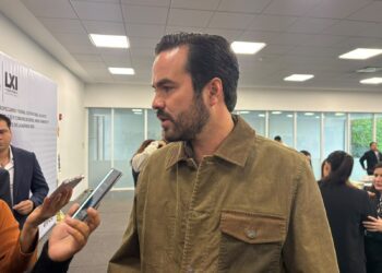 Llama Mauricio Cárdenas “irresponsabilidad” no asistir a comparecencias de aspirantes a Fiscal Anticorrupción