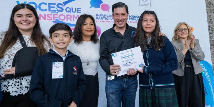 Reconoce Rodrigo Monsalvo la voz y liderazgo de niñas, niños y adolescentes en El Marqués