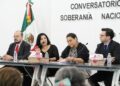Beatriz Robles encabezó conversatorio sobre soberanía nacional