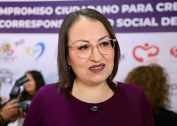Avanzan apoyos para artesanos, tras diálogos ciudadanos sobre Comercio en Centro Histórico