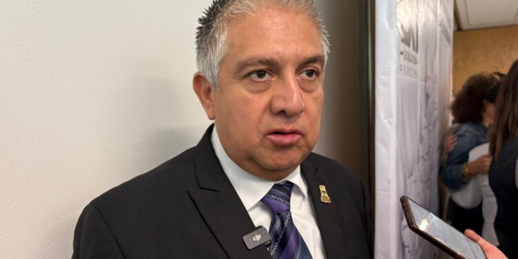 Piden que escuelas de otros estados tengan RVOE de Querétaro, para evitar fraudes