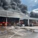 Se registra incendio dentro de almacén de Rehrig Pacific Company México