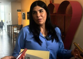 Buscan facilitar permisos a los padres trabajadores públicos para atender temas académicos de menores