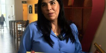 Buscan facilitar permisos a los padres trabajadores públicos para atender temas académicos de menores