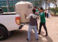 Entregan 690 tinacos a familias de Corregidora para fortalecer almacenamiento de agua