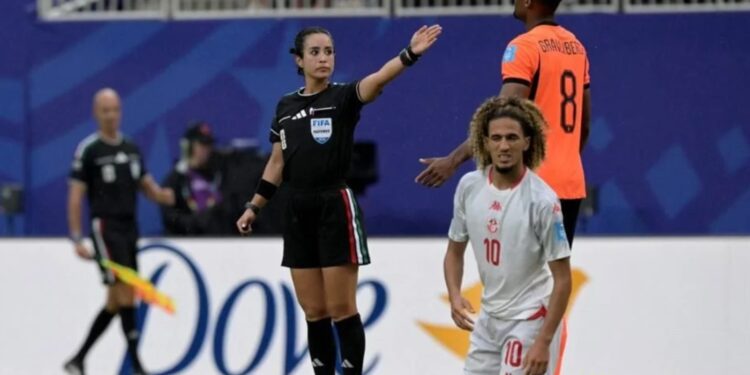 La carrera de Katia Itzel que ha roto barreras
