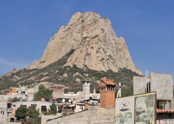 Sedesu revisará capacidad de carga de la Peña de Bernal