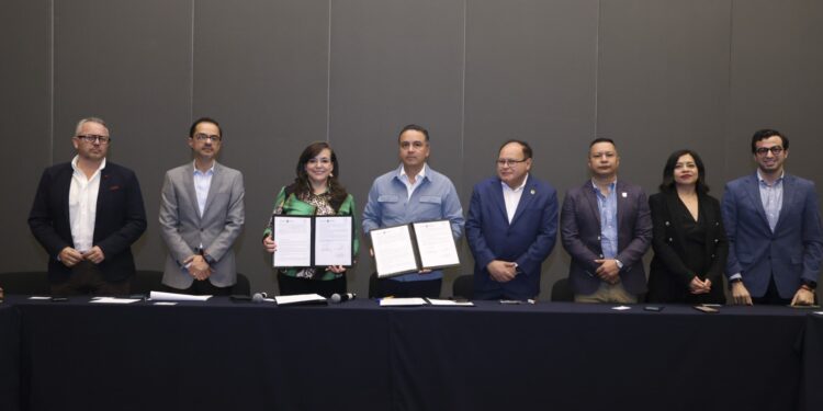 UAQ y Secretaría de Gobierno impulsan entornos cardio protegidos en Querétaro