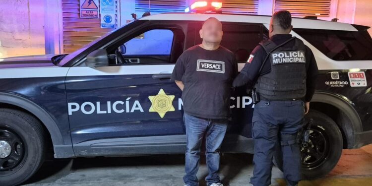 Dos remitidos a la FGEQ por cohecho y desobediencia en Álamos 3ra sección