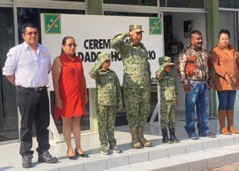 Nombran a soldados honorarios