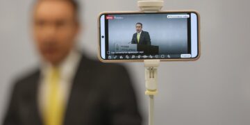 Presenta Arturo Maximiliano iniciativa de voluntad asistida para enfermos terminales