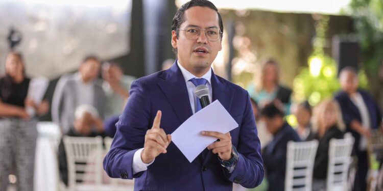 Reconoce Chepe trayectoria y legado de servidores públicos jubilados