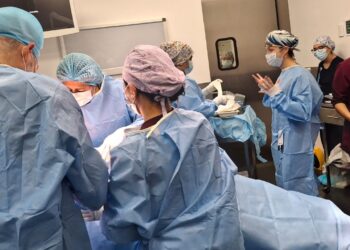 Primer trasplante cruzado de riñón marca un hito en Querétaro