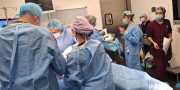 Primer trasplante cruzado de riñón marca un hito en Querétaro