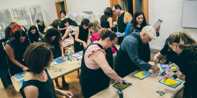 Art Happens evoca a Warhol en una experiencia inmersiva