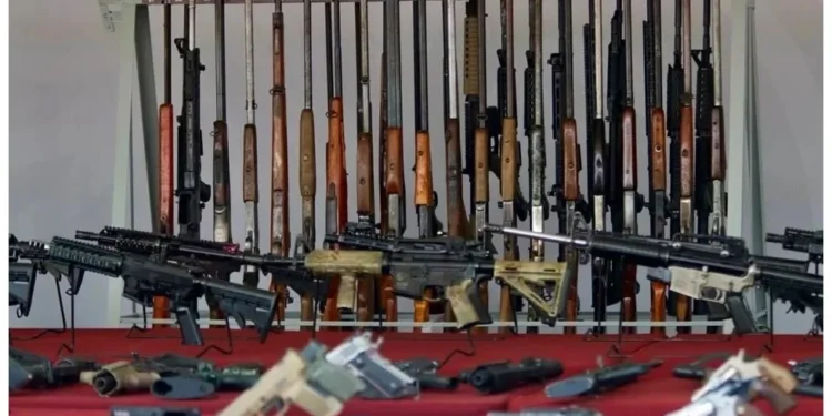 Destruyen casi 40 mil armas durante actual Gobierno