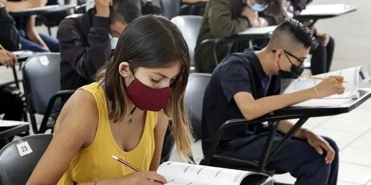 Registran 307 mil aspirantes en primer proceso sin Comipems