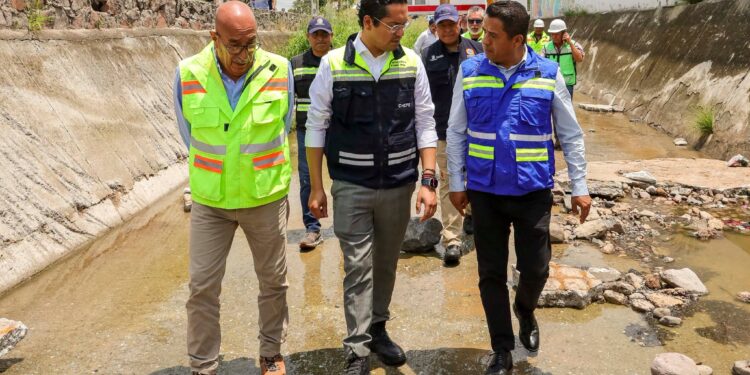 Llama Chepe Guerrero a evitar tirar desechos en drenajes tras afectaciones por lluvias