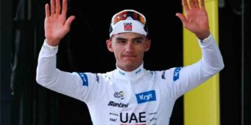 Sigue Del Toro tercero general tras Etapa 8 en Francia