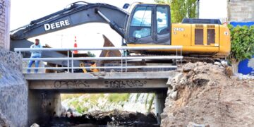 Reitera Felifer Macías apoyo a deudos de trabajador accidentado en obras de Dren Peñuelas