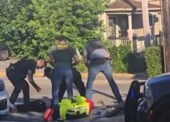 Afirman que ICE mató a otra persona en Maine