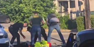 Afirman que ICE mató a otra persona en Maine