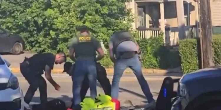 Afirman que ICE mató a otra persona en Maine