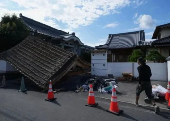 Suman 34 muertos por sismo en Japón