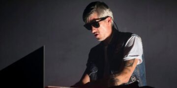 Murió DJ Kavinsky, famoso por la banda sonora de ‘Drive’