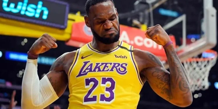 Va LeBron a Filadelfia y revela el porqué sigue jugando
