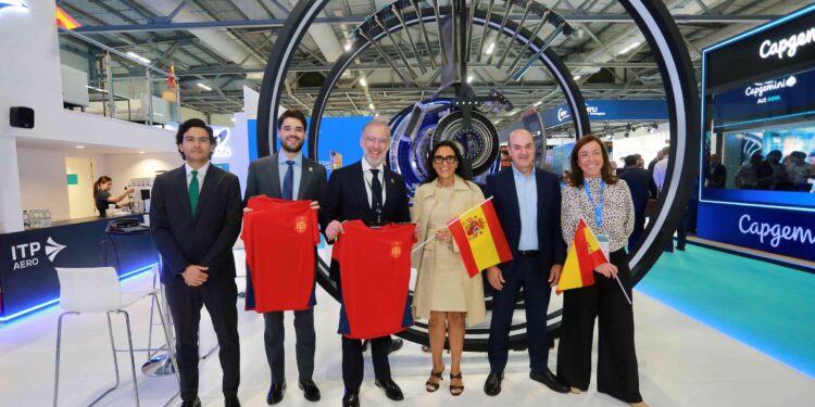 Del Prete, presente en Feria Aeroespacial de Farnborough