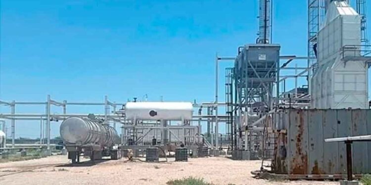 Operaban criminales ¡su propia refinería!