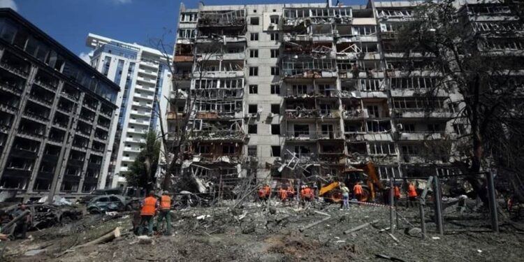Dejan 15 muertos nuevos ataques entre Rusia y Ucrania