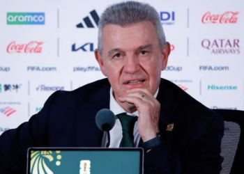 Cambio cae como patada en el estómago: Javier Aguirre