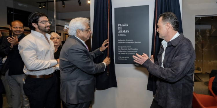 Inaugura Kuri sede de Plaza de Armas