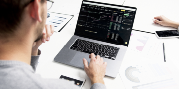 La criptomoneda que se convirtió en el atajo que millones de mexicanos para recibir remesas