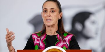 México revela acercamiento con Perú para retomar relaciones diplomáticas