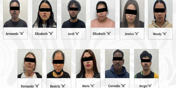Aseguran 165 kilos de cocaína ocultos en mochilas y detienen a 11 pasajeros en Tijuana