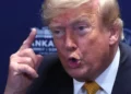 Afirma Trump que alto al fuego con Irán ha terminado