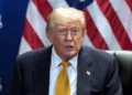 Dice Trump que ICE no suspenderá controles de tráfico
