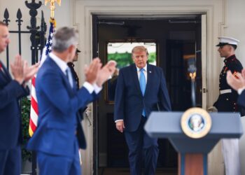 Trump anuncia acuerdo para el desarme total de Hamás como parte de su plan para Gaza